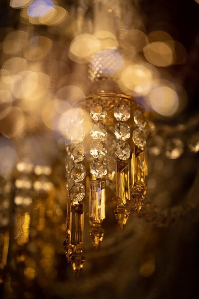 Photo de lustre avec des reflets de lumière