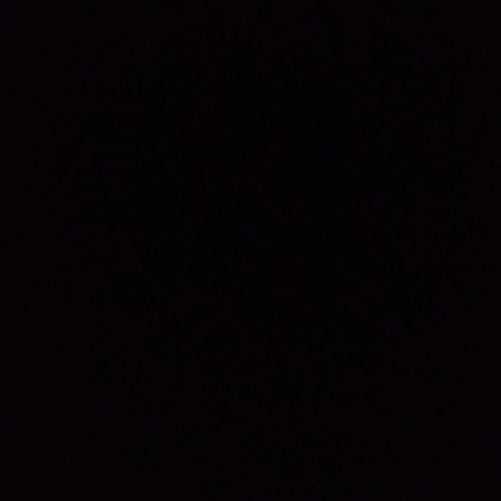 Image ne contenant rien que du noir.