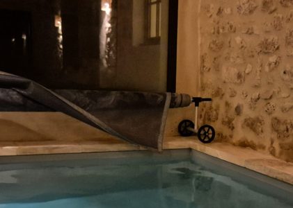 LA PISCINE INTÉRIEURE