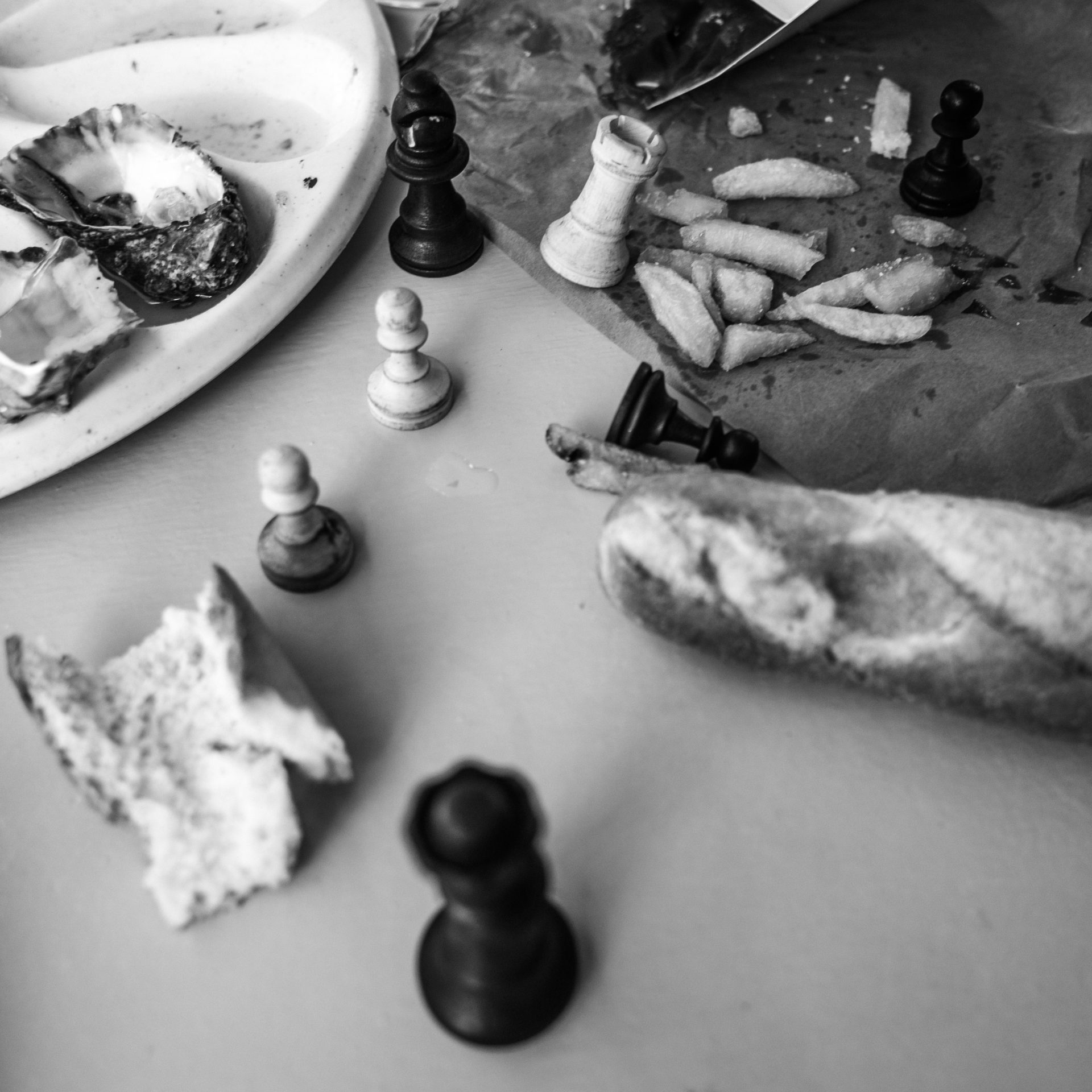 LA TABLE DU PIQUE-NIQUE (F7-G8)