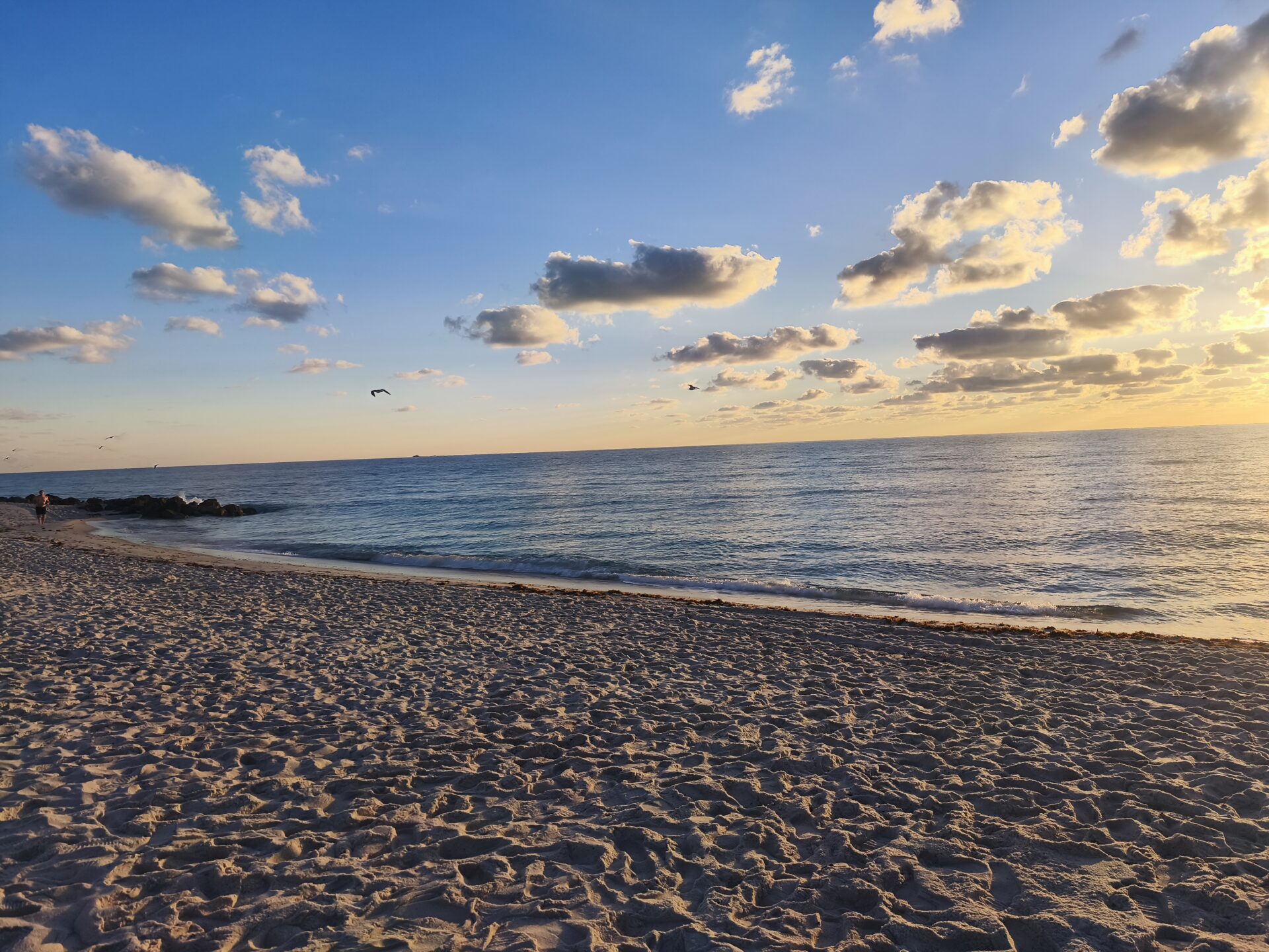 LA PLAGE SUPER GRANDE