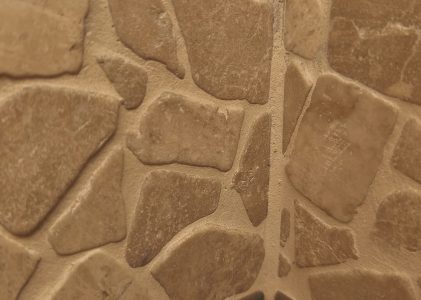 LE CARREFOUR AUX CINQ COULOIRS