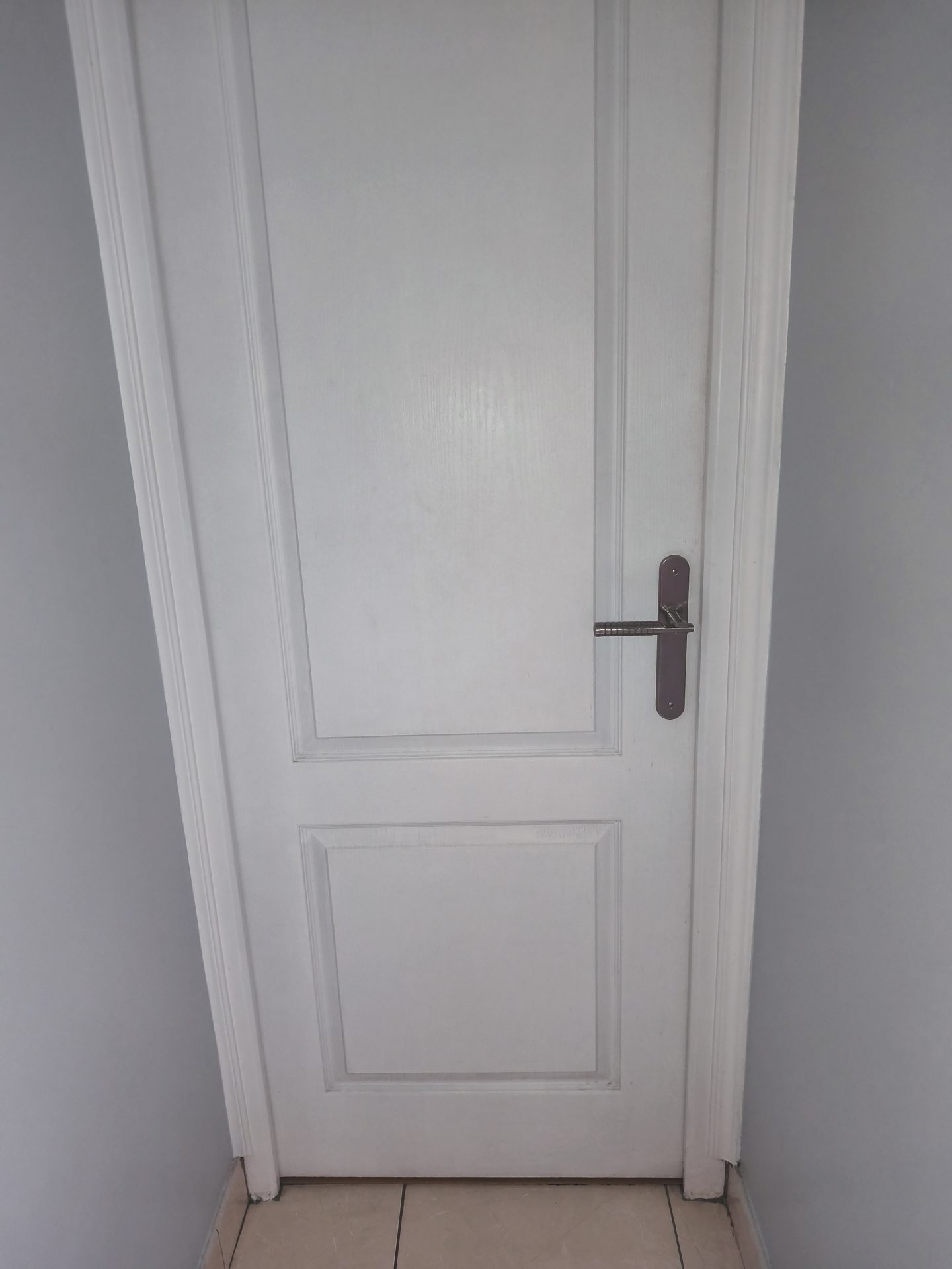 Porte blanche