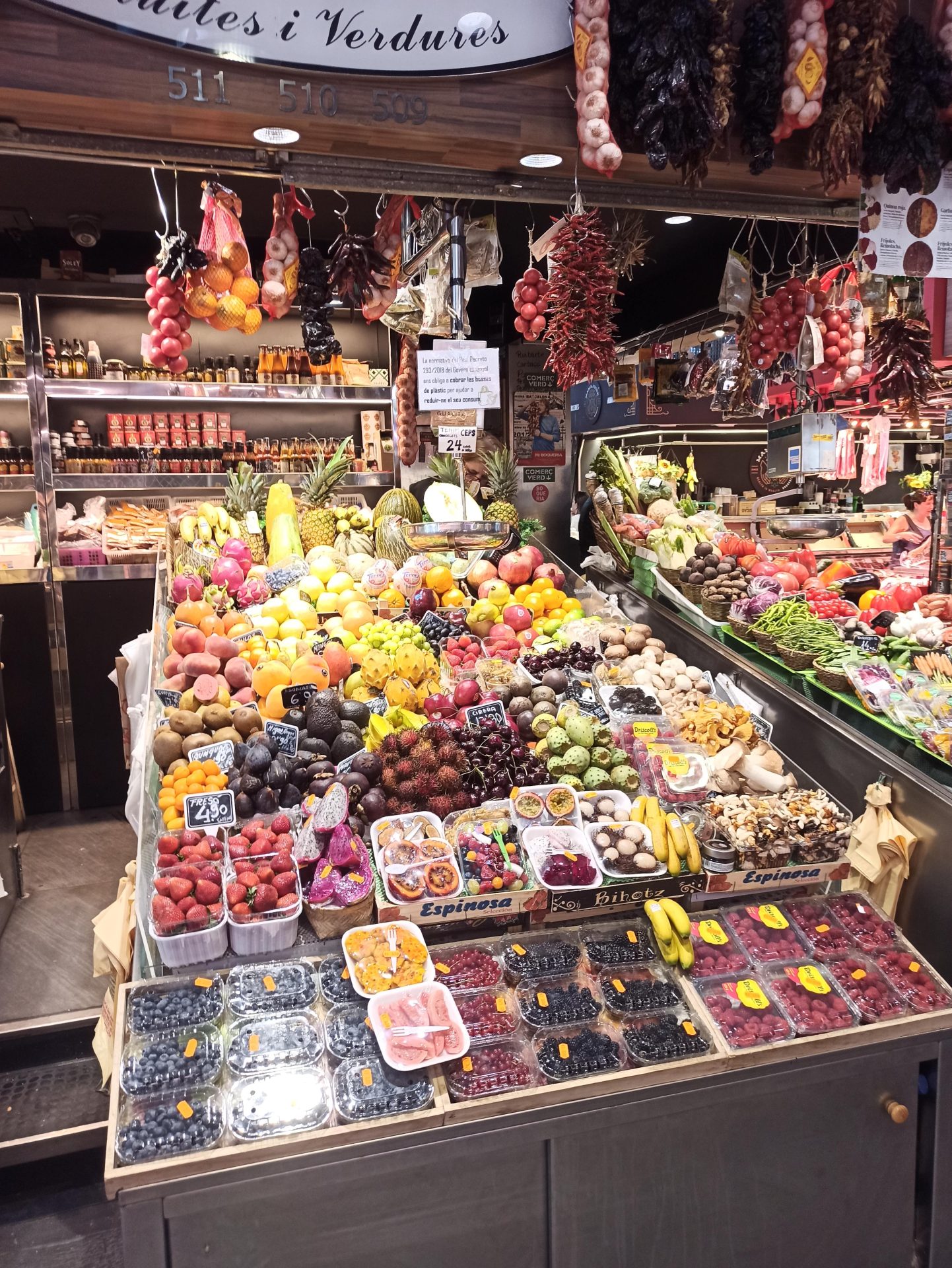 Stand de fruits sur un marché